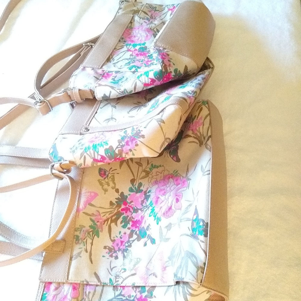 3 Floral purses crossbody bags